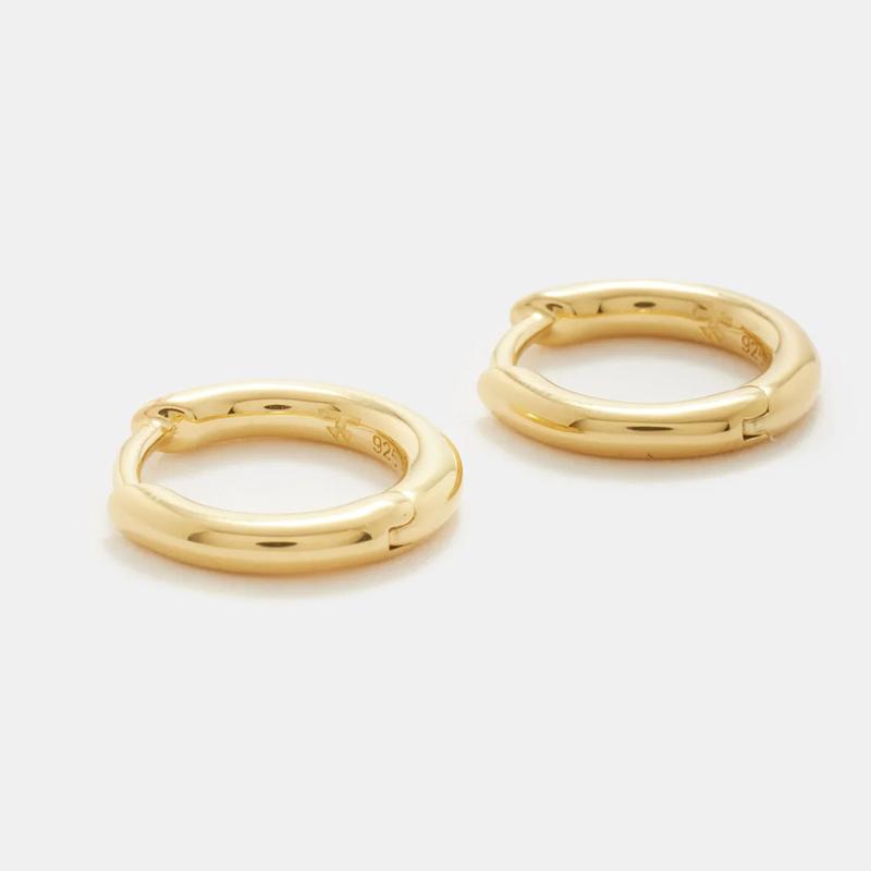 TOM WOOD TOMWOOD トムウッド ピアス Classic Hoop Small Gold TOM WOOD TOMWOOD トムウッド ピアス Classic Hoop Small Gold