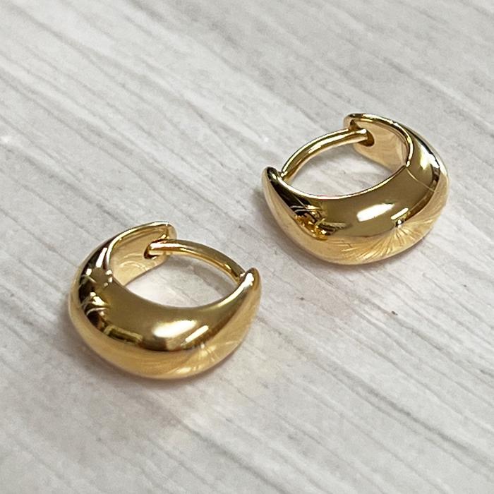 TOM WOOD TOMWOOD トムウッド ピアス Ice Huggies Gold アイス TOM WOOD TOMWOOD トムウッド ピアス Ice Huggies Gold アイス