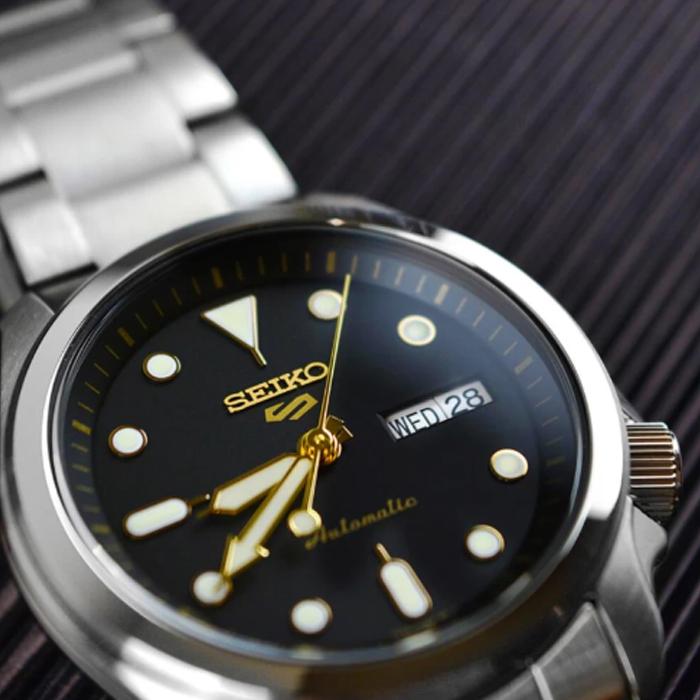 Seiko 5 【純正BOX付属】SEIKO セイコー5 Sports SEIKO SRPE57K1 自動