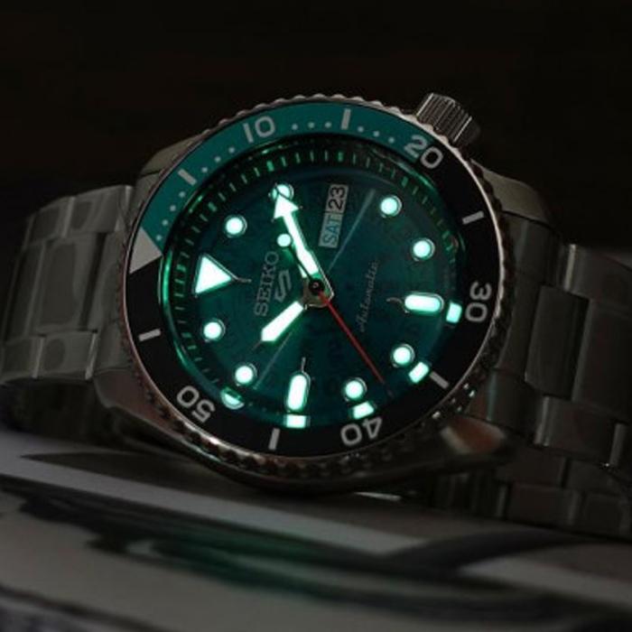 【美品】【1999年製造】SEIKO5 セイコー5 自動巻き Amazon.co.jp: セイコー SEIKO セイコー5 SEIKO 5 自動巻き