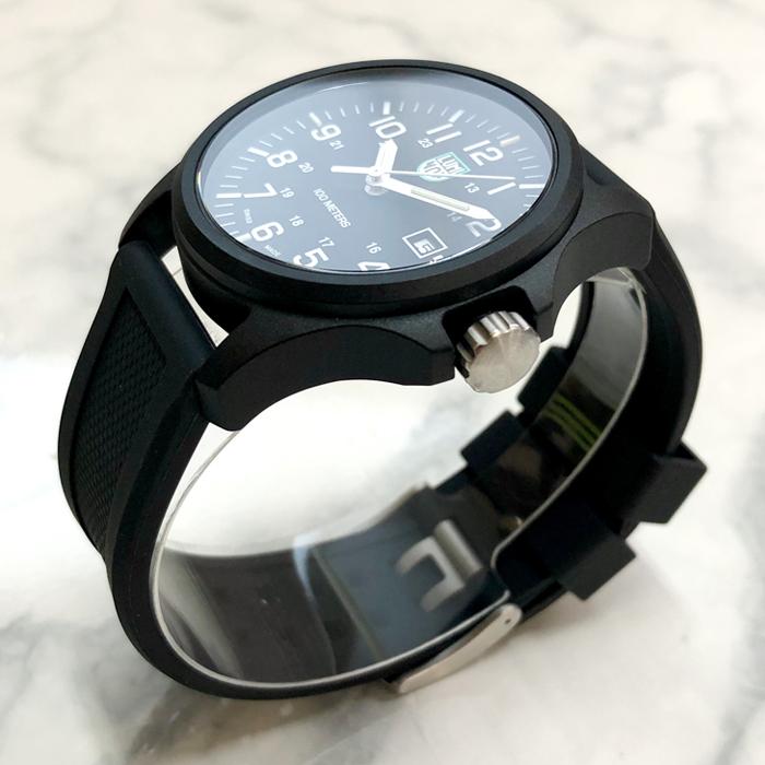 ルミノックス 腕時計 メンズ LUMINOX  グリーンロゴ X2.2401 時計 Patagonia Carbonox ブラック 44mm 日本未発売モデル レア｜colemo｜03