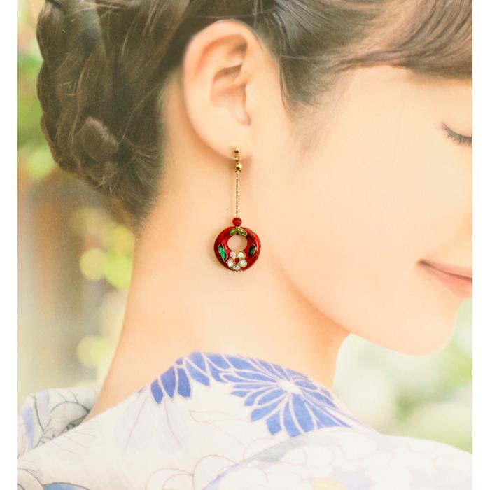 ピアス アレルギー対応 イヤリング イアリング レディース フープ 花柄 七宝焼き 七宝ビーズ 当店オリジナル 大ぶり おしゃれ 50代 ネジ式 チタン ハンドメイド |  | 04