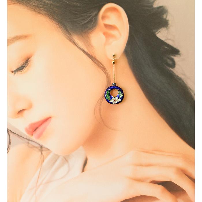 ピアス アレルギー対応 イヤリング イアリング レディース フープ 花柄 七宝焼き 七宝ビーズ 当店オリジナル 大ぶり おしゃれ 50代 ネジ式 チタン ハンドメイド |  | 07