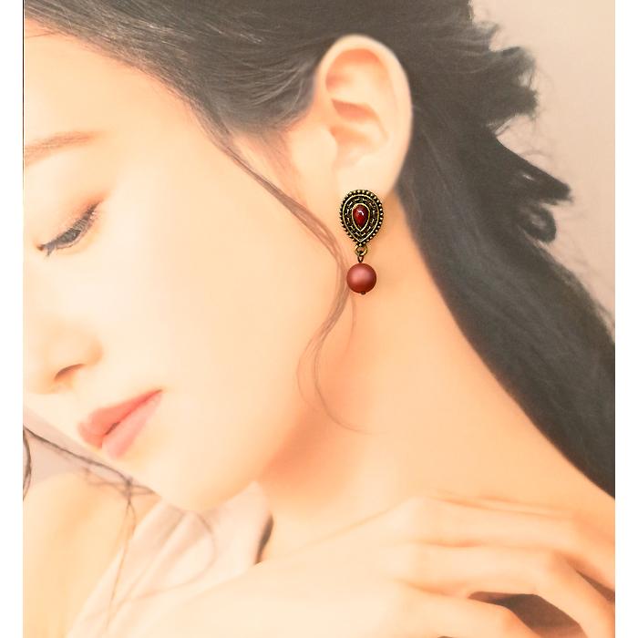 ピアス レディース アンティーク風 ビジュー しずく ドロップ 当店オリジナル 50代 おしゃれ 揺れる ハンドメイド 真鍮ピアス 真鍮ポスト アクセサリー |  | 05