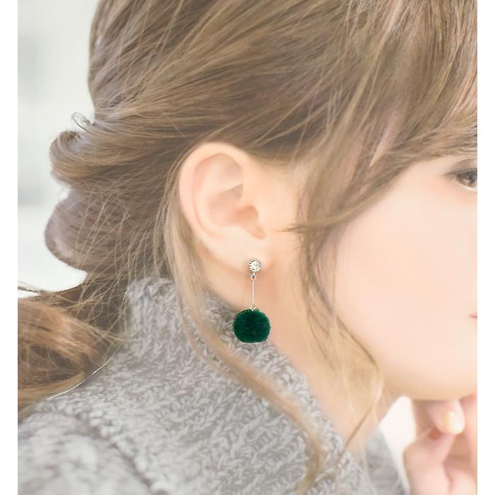 ピアス イヤリング イアリング レディース ポンポンボール ポンポン おしゃれ 人気 20代 30代 40代 50代 大ぶり 大きい ネジ式 当店オリジナル ハンドメイド |  | 09