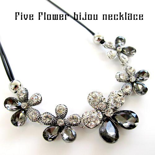 フラワービジューネックレス charles jeffrey loverboy フラワー