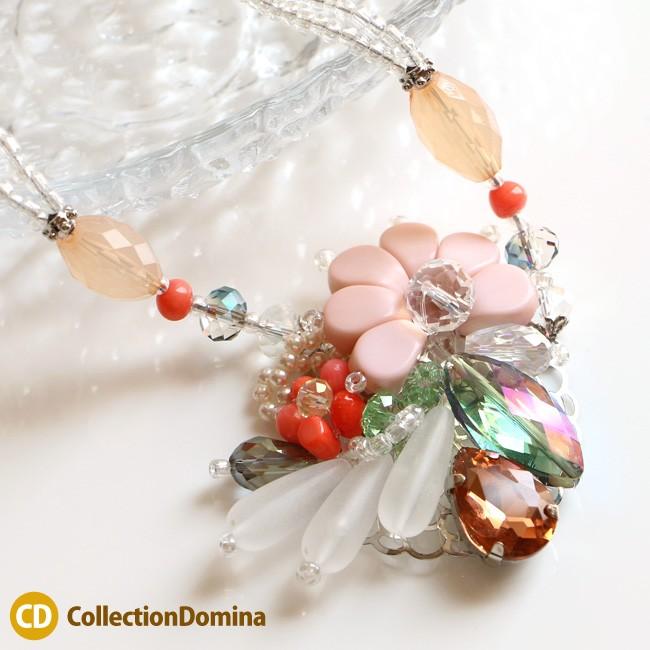 国産品 ビーズ ネックレス ミディアム丈 フラワーモチーフ 花 オレンジ グリーン クリア アジャスター付 ペンダント レディース アクセサリー フェミニン Qn4036 Collectiondomina 通販 Yahoo ショッピング