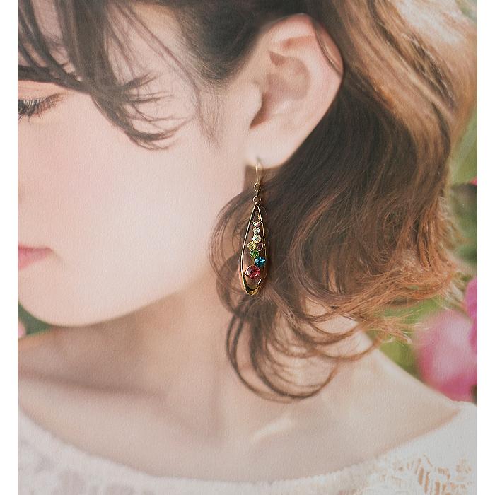 ピアス レディース ビジュー 揺れる ゆらゆら 樹脂ピアス 樹脂フック ゴールド マルチカラー 白色 アクセサリー 誕生日 人気 彼女 妻 女性 嫁 プレゼント |  | 03