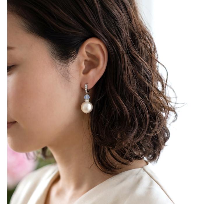 ピアス レディース 12mm コットンパール ラインストーン 上品 人気 おしゃれ アレルギー対応 チタンポスト チタンピアス 誕生日プレゼント |  | 05