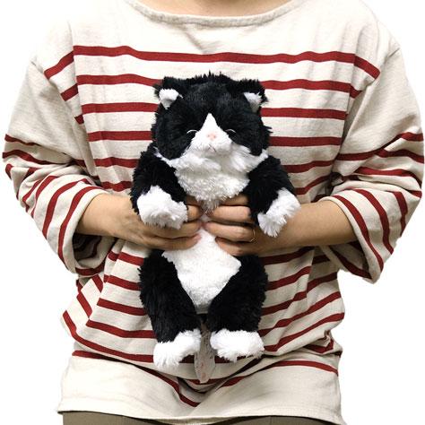 New ぬいぐるみ すやすやひざねこ Sサイズ ハチワレ 膝乗せ 猫
