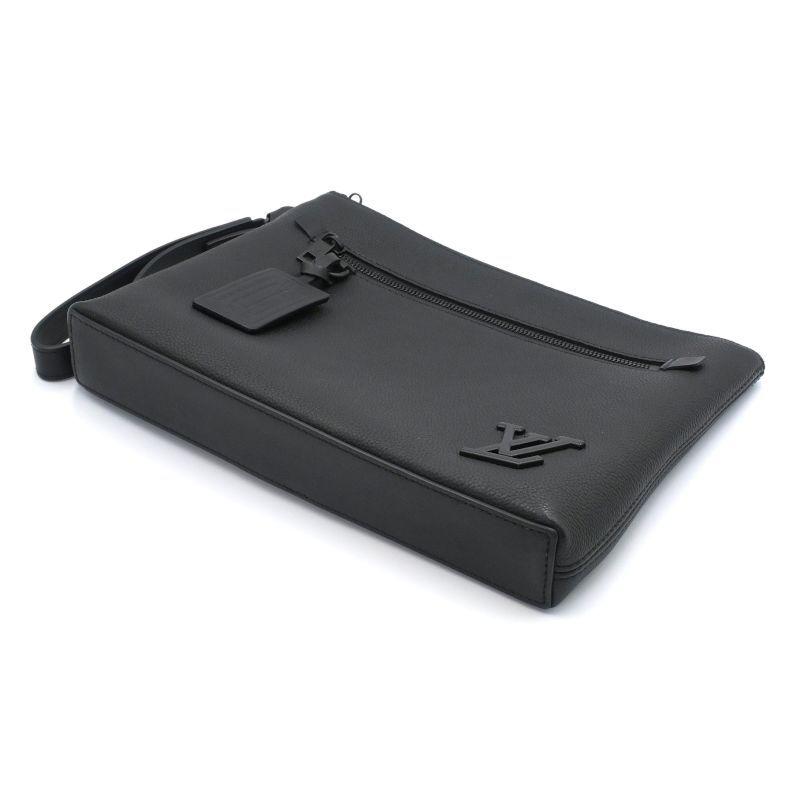 テイクオフ（LOUIS VUITTON） ルイヴィトン テイクオフポーチ M81735  