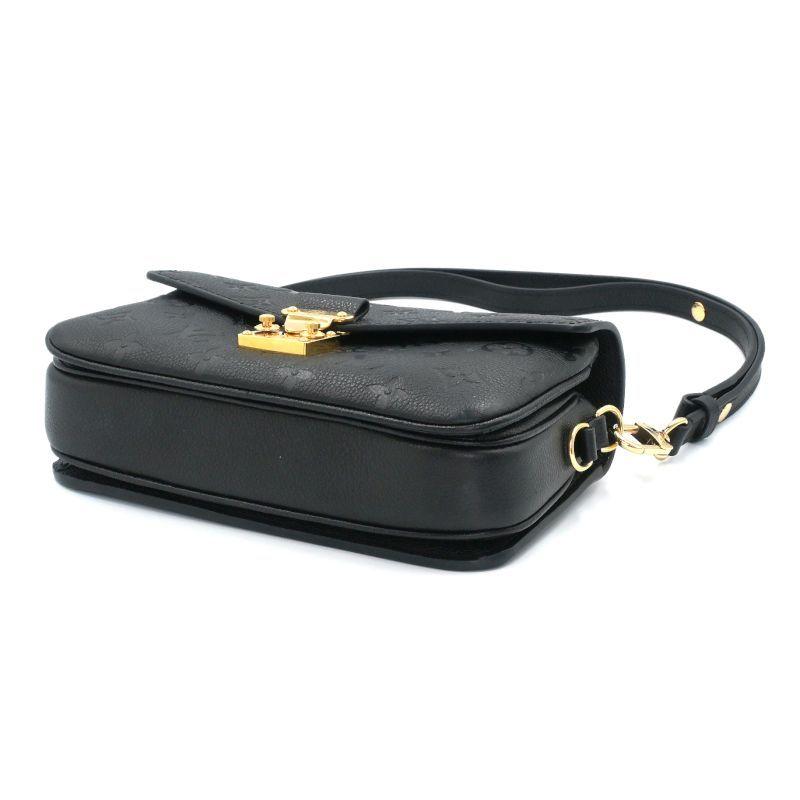 LOUIS VUITTON（ルイ・ヴィトン） ポシェットメティスEW M46595