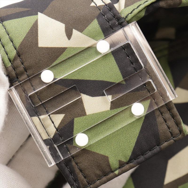 FENDI 美品 フェンディ バゲット ナイロン カーキ ベージュ ブラック 