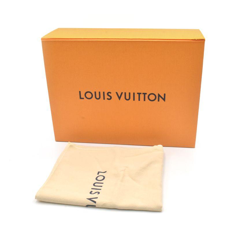 LOUIS VUITTON ルイヴィトン サックプラBB M20958 エピ ノワール LOUIS VUITTON ルイヴィトン サックプラBB M20958 エピ ノワール