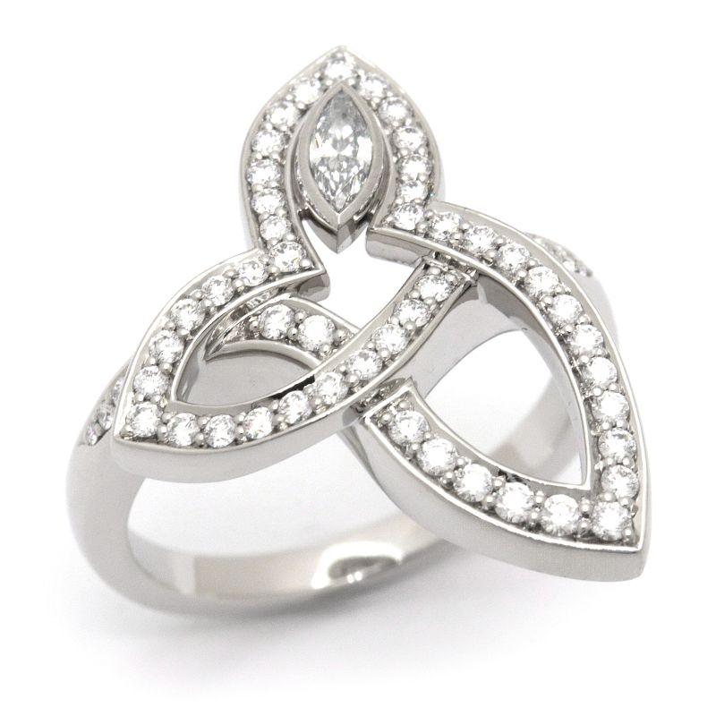 Lily Cluster by Harry Winston ハリーウィンストン リリークラスター 