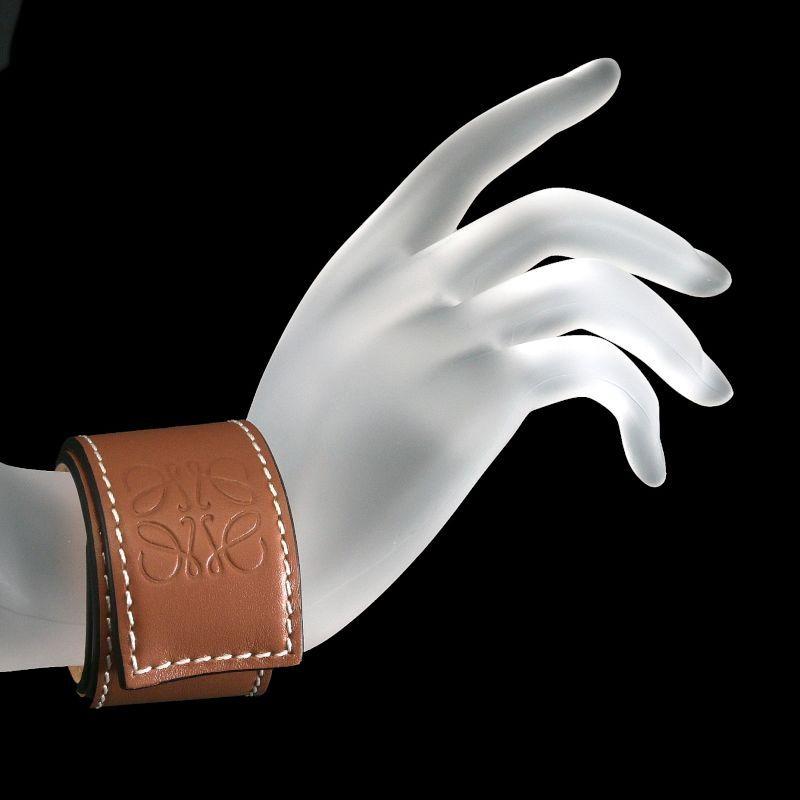 LOEWE（ロエベ） スラップブレスレット スモール 119.19.336 カーフ