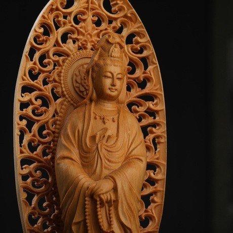 透かし背景 数珠 観音像 仏壇仏像 高級天然ツゲ木彫り 観音菩薩 立像