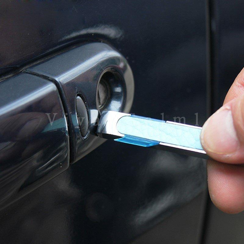 Off カー用品 冬対策 静電気対策 静電気軽減 車用静電気除去 静電気防止グッズ ミニアースキーホルダー Tg006 Vladiva Rs