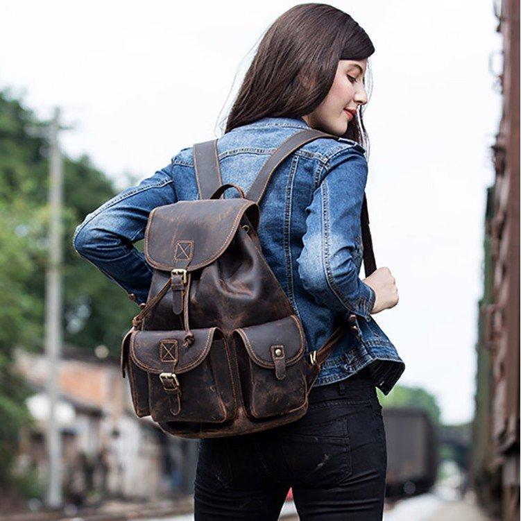 レザー リュックサック 本革 男女兼用 レザー バッグ メンズ メンズ レトロ バックパック ブラウン 本革 レディース ディバッグ 対応 ヒカリ トラベルバッグ Pa97 おしゃれ Pc収納 お歳暮