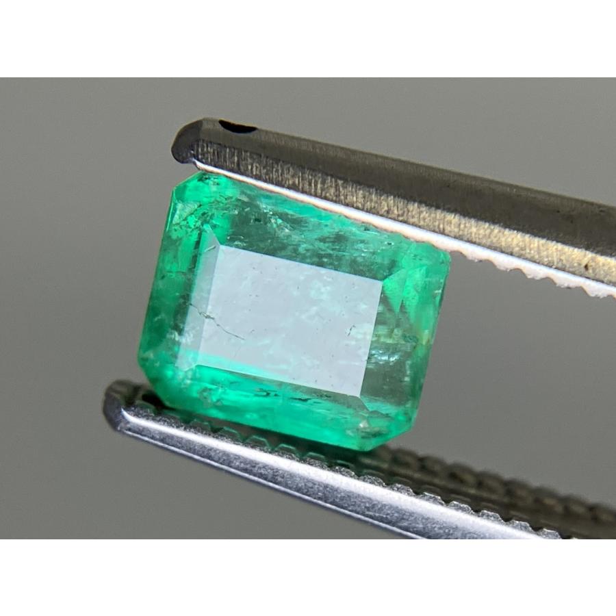 4090 レアストーン 裸石 ルース 貴重な日本産 ヨハンセナイト 2.21ct  