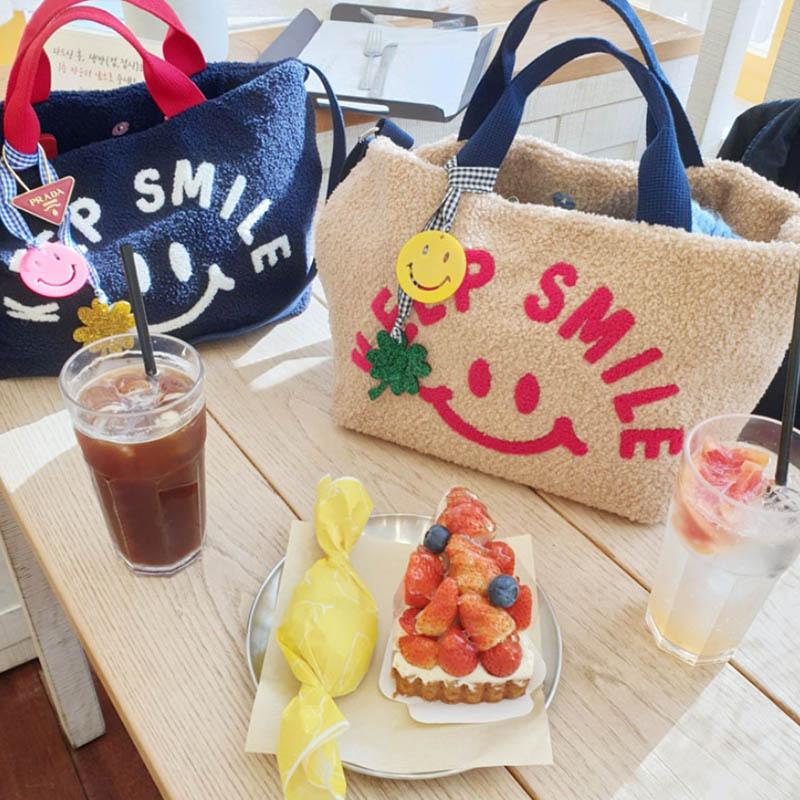 新作【ニコちゃん】スマイル ボア トートバッグ 2WAY ボアバッグ