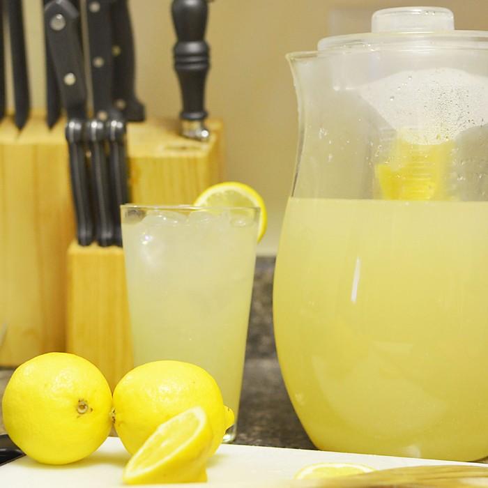 ☆KIRKLAND☆有機素材☆オーガニック レモネード 2.84L×2本セット