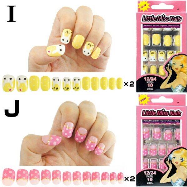 SALE価格 小さい爪用ネイルチップ 貼るだけ キッズネイル デザイン済み