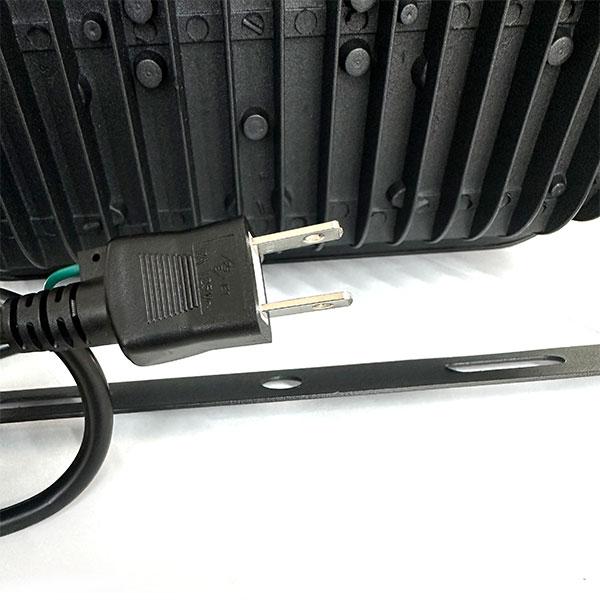 LED投光器 200w COBライト 照明 ライト 3m配線 AC100V仕様 2000w LED投光器 200w COBライト 照明 ライト 3m配線 AC100V仕様 2000w