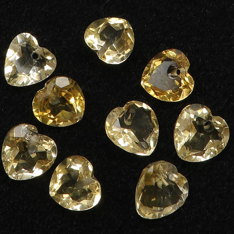 高品質　シトリン　ファセットカット　スタンド付き　透明感　ハート シトリン 8×8×5mm｜天然石ビーズの卸問屋・通販 ハートシェイプカット 置物