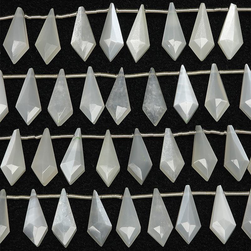 ホワイトムーンストーン マーキスカット 15×6mm【1連販売】 / 9-65