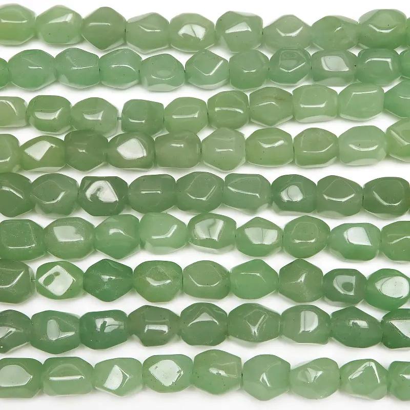 グリーンアベンチュリン ナゲットカット 8〜11mm【1連販売】 / 9-101