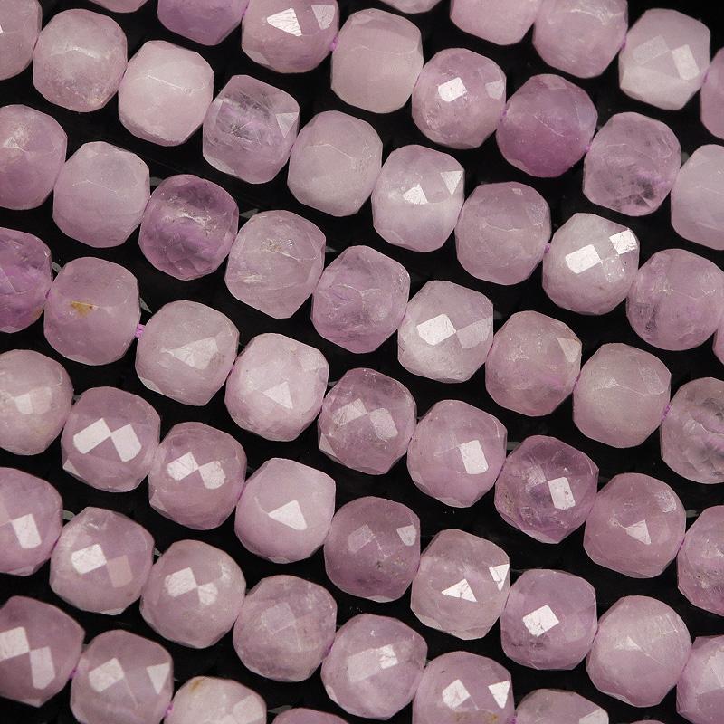 ナイジェリア産 クンツァイト キューブカット 4mm［プレミアムカット
