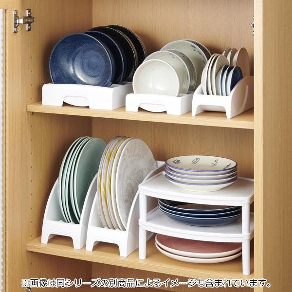 Daiso 大量の食器をスッキリ食器棚収納 暮らしニスタ