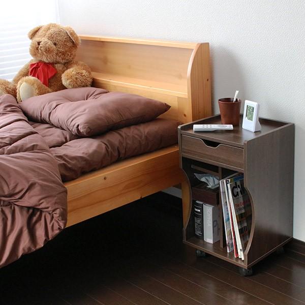 キャラクター型ベッドサイドテーブル キャラクター型ベッドサイドテーブル