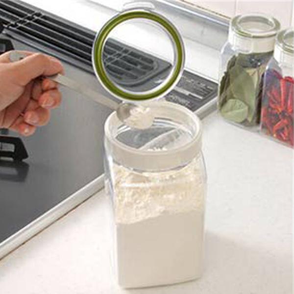 保存容器 1 1l フレッシュロック 角型 コーヒー用 計量スプーン付き Freshlok キャニスター コーヒー 珈琲 プラスチック 黒 ブラック お弁当グッズのカラフルボックス 通販 Yahoo ショッピング