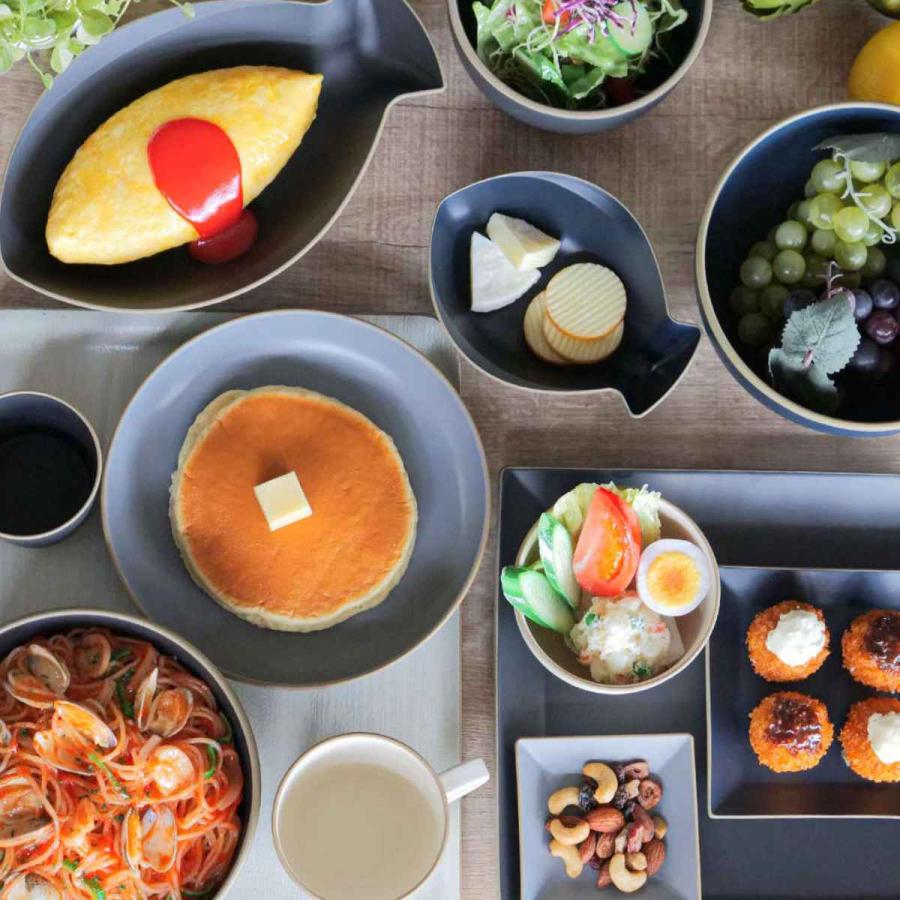  CLIVEDEN 23cmプレート ４枚セット 送料無料】 コンビネーションギフト ゴディバ ラングドシャクッキー