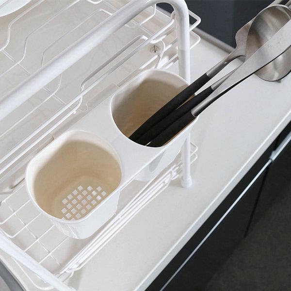 水切りカゴ スリム アレスタ 水切りラック 2段 水切りかご 水切りバスケット カトラリーポケット付き 自動排水 水捨て不要 お弁当グッズのカラフルボックス 通販 Yahoo ショッピング