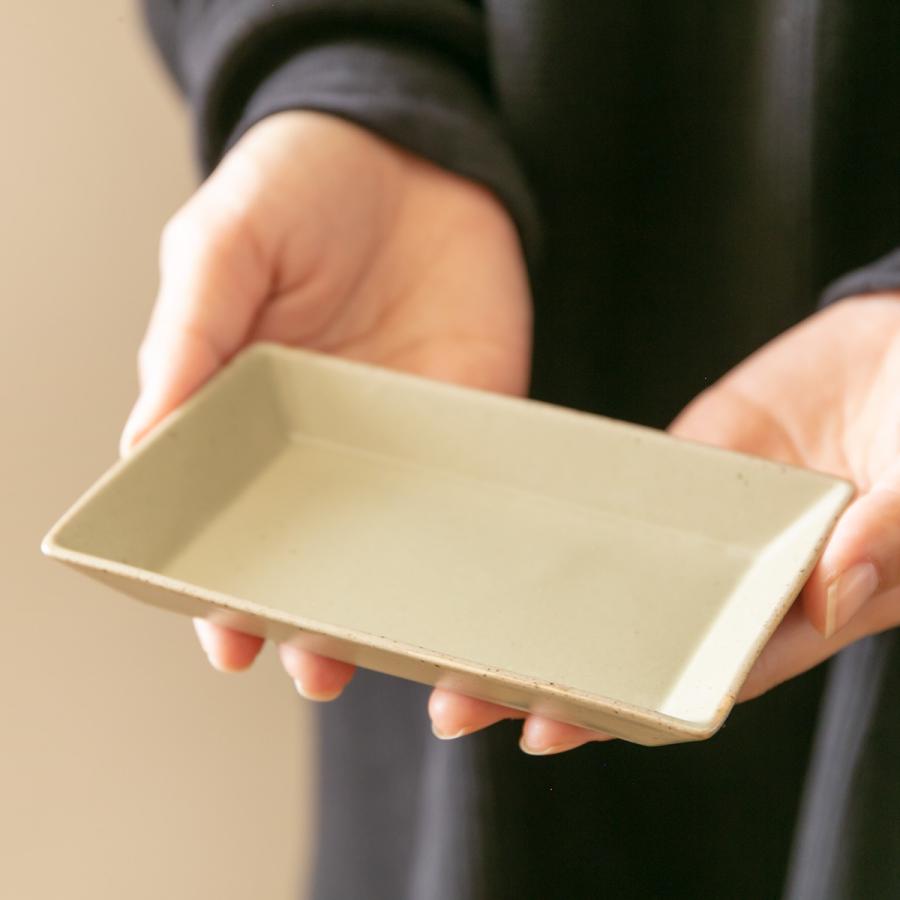 プレート 13.5cm M KASANE レクタングル 陶器 同色4枚セット （ 食洗機
