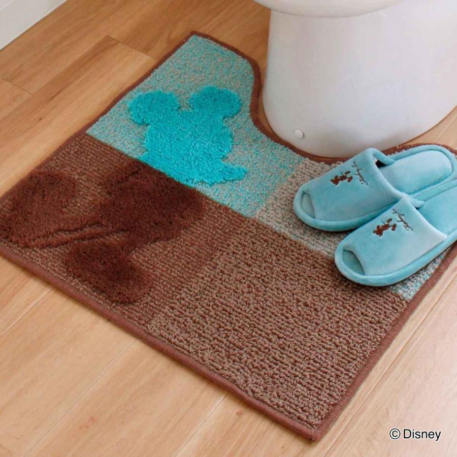 726円 与え トイレマット 55 60cm ミッキーマウス ターコイズブルー ミッキー トイレ マット 洗える 洗濯可 足元マット ディズニー