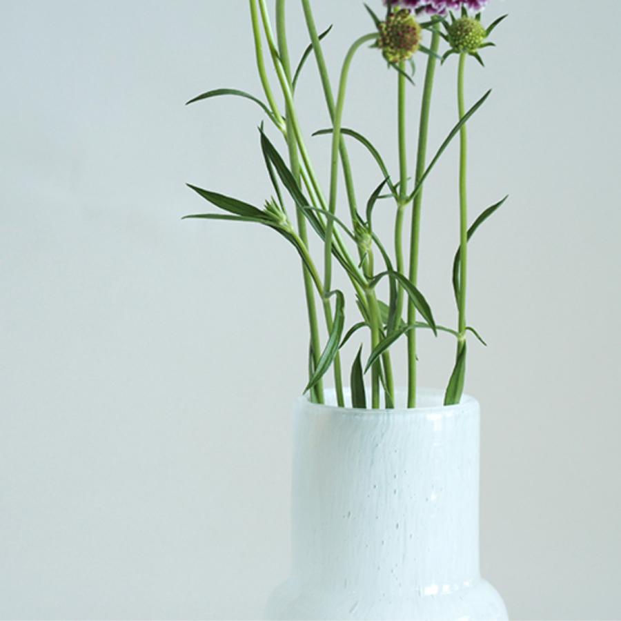 花瓶 DGボトルベース 直径7.5×高さ18cm ホワイト ガラス 花瓶 DGボトルベース 直径7.5×高さ18cm ホワイト ガラス