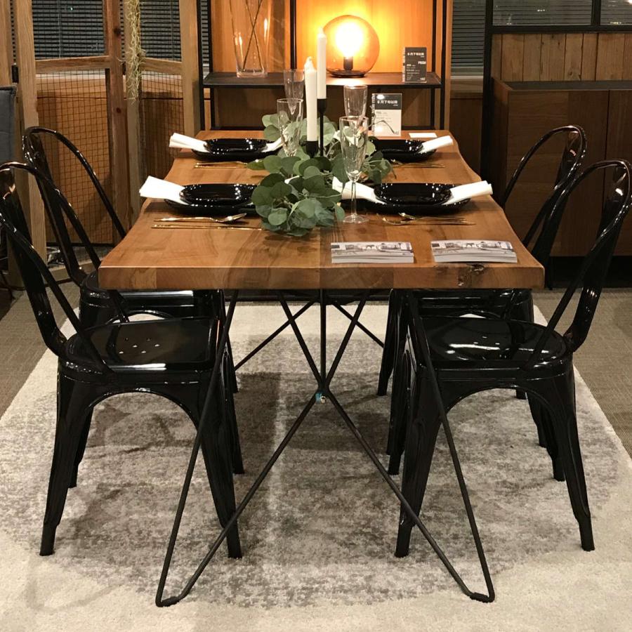 【値下げ中】ダイニングテーブル◆４人用◆テーブル◆モデルルーム展示品(GAK⑮) 値下げ中】ダイニングテーブル◇4人用◇テーブル◇モデルルーム展示品