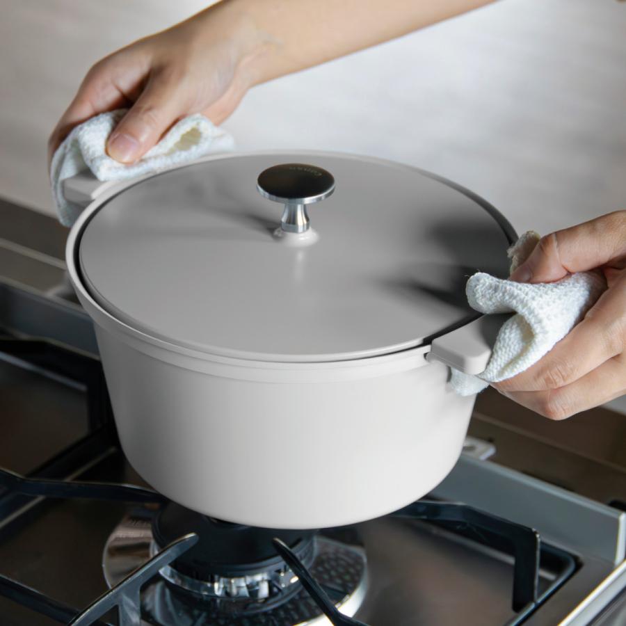 CB JAPAN（シービージャパン） 両手鍋 20cm IH対応 copan 軽量無水調理