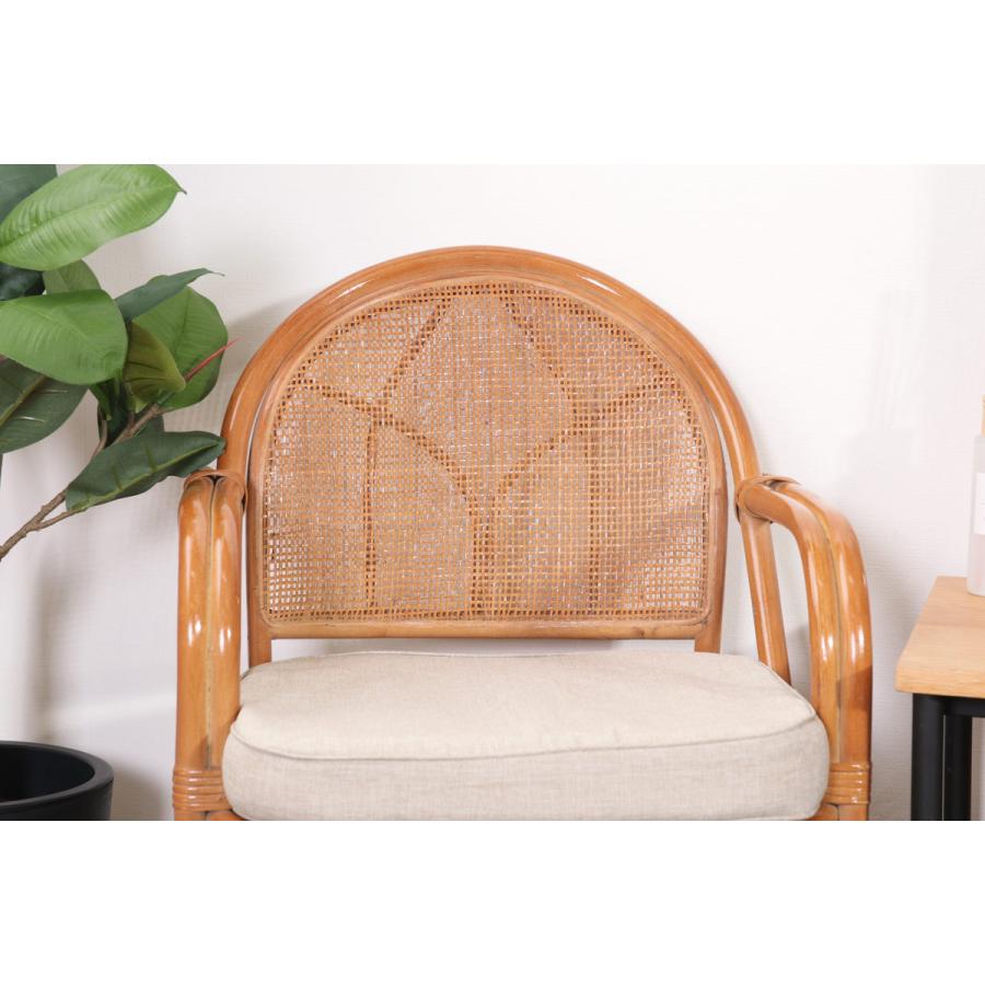 不二貿易（Fuji Boeki） ラタン 回転チェア 座面高33cm クッション付