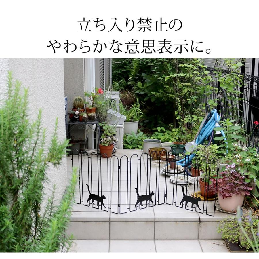 ★値下げ★パーテーション  布製 折畳み アイアン 黒猫 3連＋1連 直送】黒猫のアイアンパーテーション（3連）｜かわいいお姫様