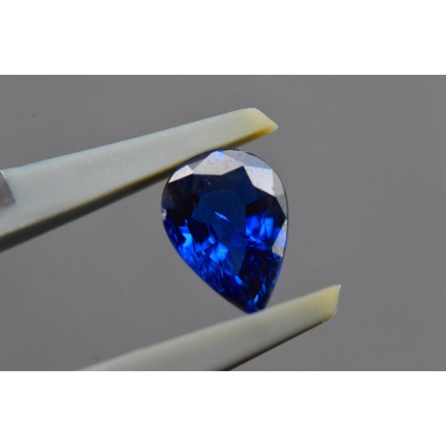 天然ブルーサファイア【コランダム】ルース 0.951ct ペアシェイプ CGL 