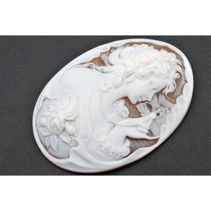 【F•R•ティッタ作】シェルカメオ ルース CAMEO Marcello Ripa作 シェルカメオ/ルース素晴らしい彫刻です