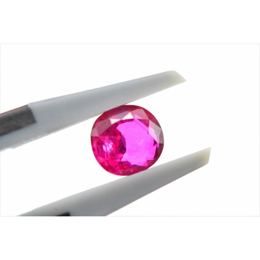 天然ルビー【コランダム】ルース 約0.763ct オーバル GRJソーティング 