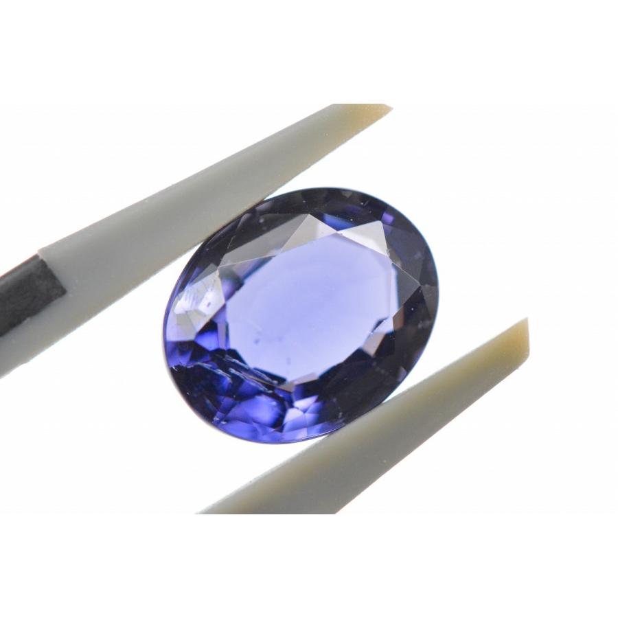 天然アイオライト【コーディエライト】ルース 1.602ct オーバル CGL 