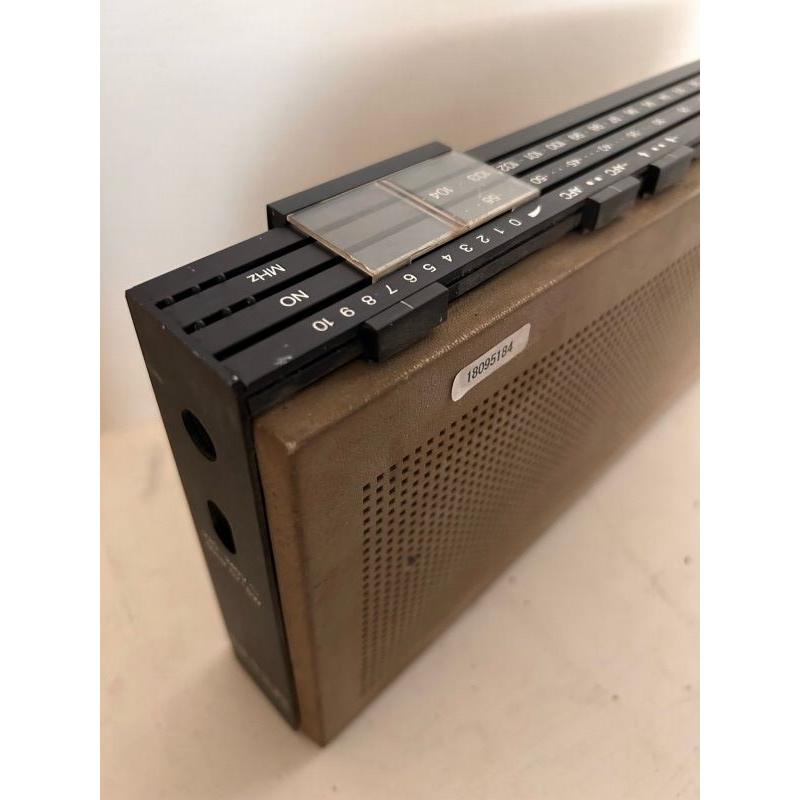ヴィンテージ ラジオ デンマーク Bang&Olufsen 🌲 【アルミニウム