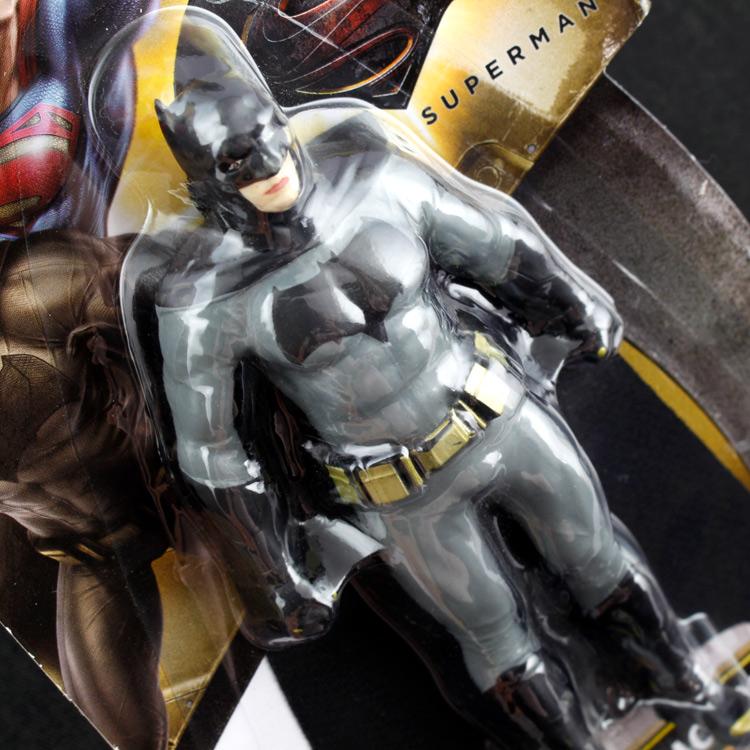 ベンダブルフィギュア バットマンbatman 身長15 3cm Dc3961 Pvc製 バットマンvsスーパーマン Njcr アメリカン雑貨colour Yahoo 店 通販 Yahoo ショッピング